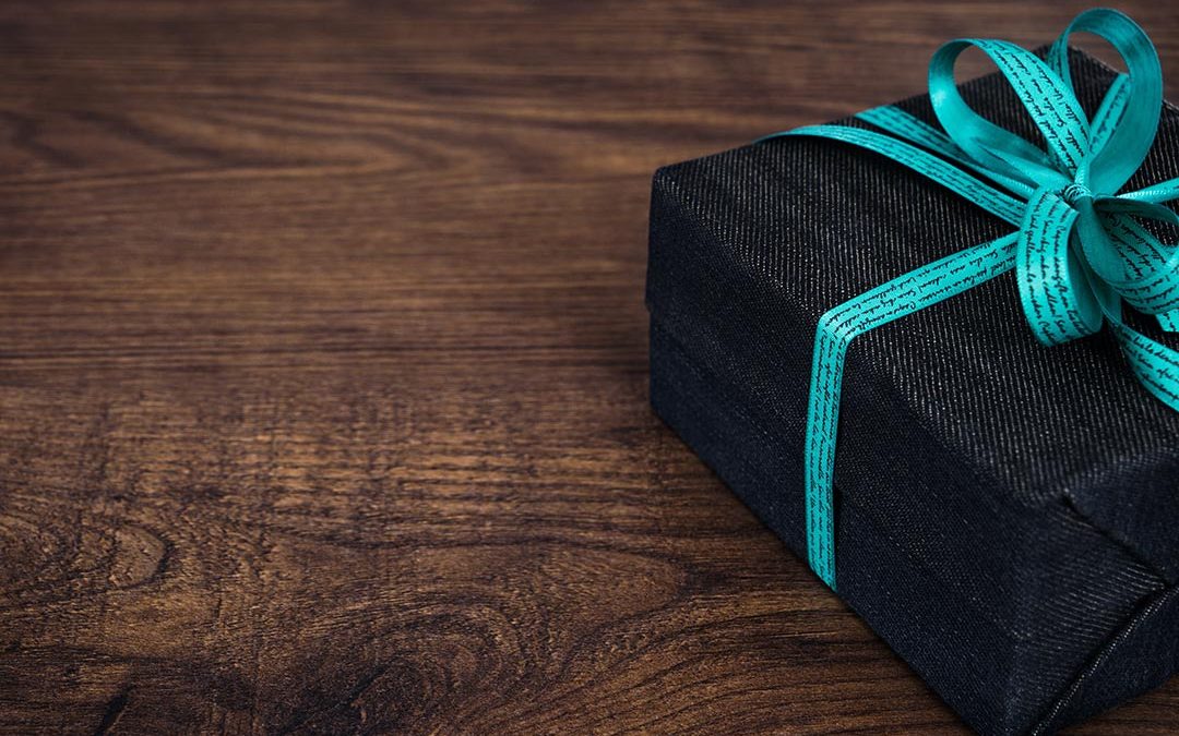 Best Father’s Day Gift Guide A-Z: 52 Gift Ideas for Dad 2020